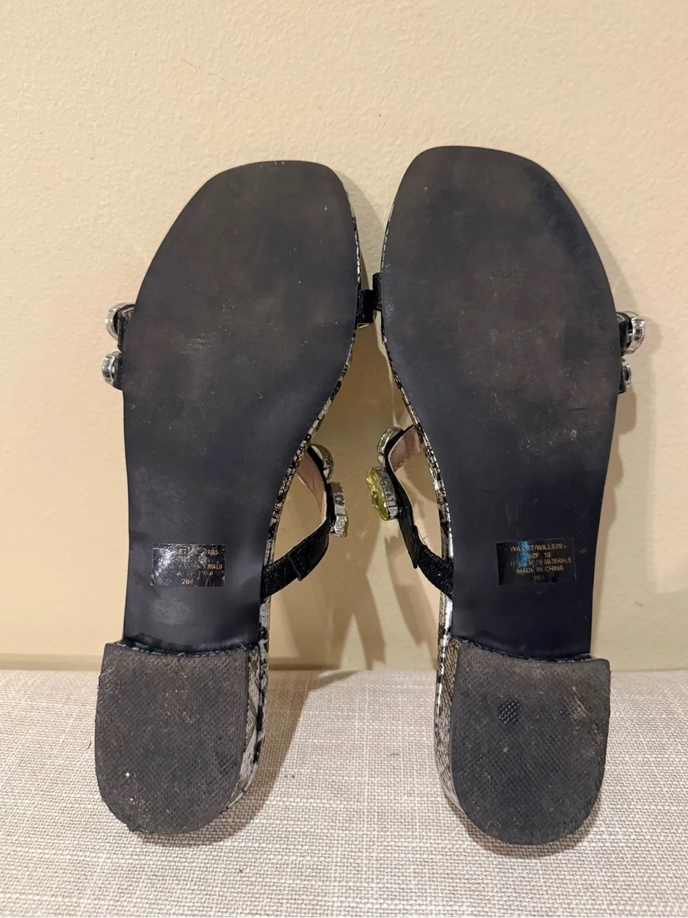 Betsey Johnson Willet Snake Print Gem Sandals 10